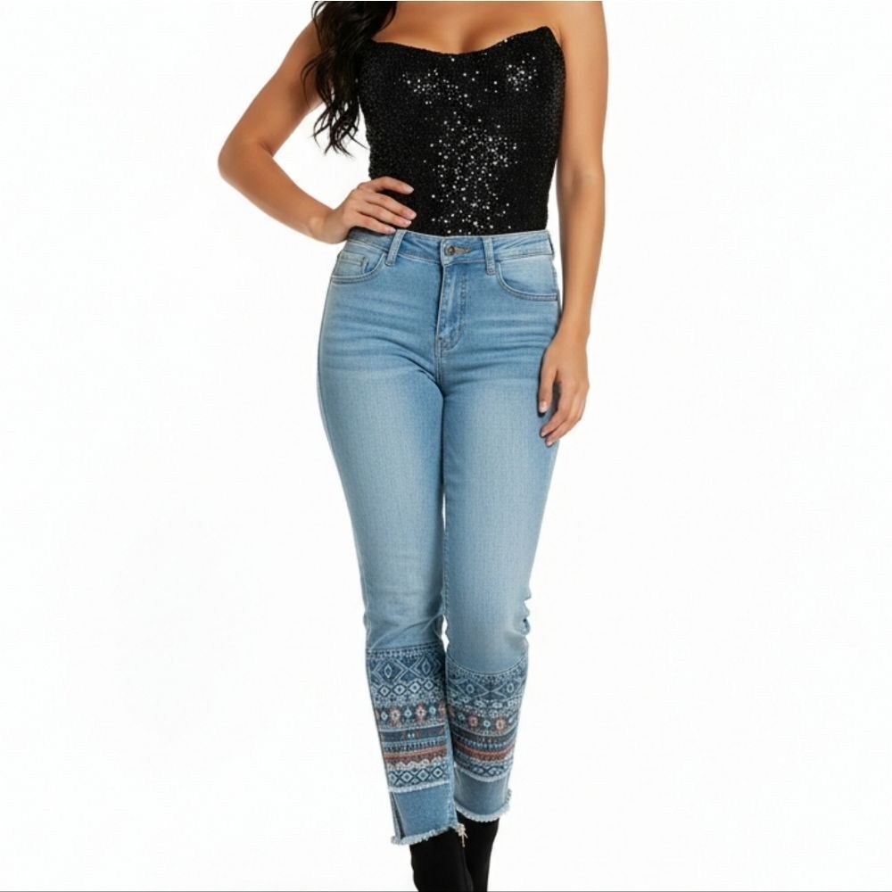 Q17 Jeans Light Blue Denim Aztec Print Raw Hem Skinny Jeans 5